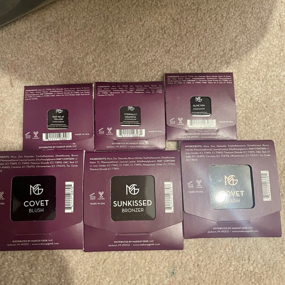 Makeup Geek Eyeshadow and Blush Bundle - Picture 3 of 3